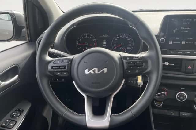 Kia Picanto (2023) thumbnail 14