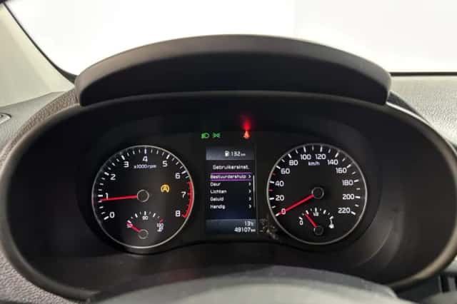 Kia Picanto (2023) thumbnail 15