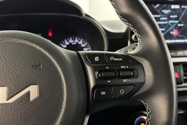 Kia Picanto (2023) thumbnail 17