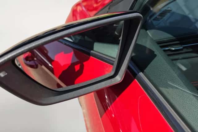 SEAT Ibiza (2018) thumbnail 26