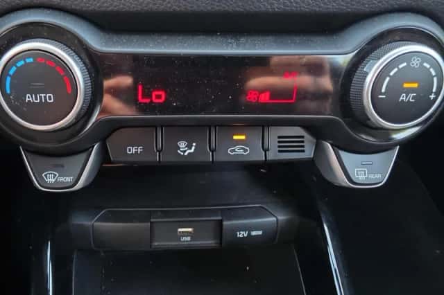 Kia Stonic (2025) thumbnail 15