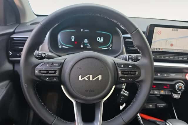 Kia Stonic (2025) thumbnail 10