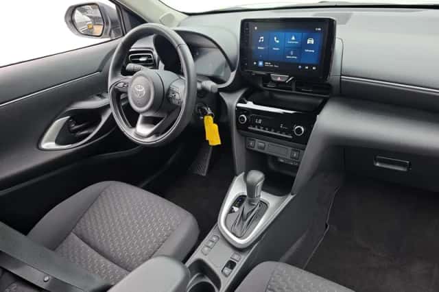 Toyota Yaris Cross (2025) thumbnail 18