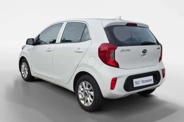 Kia Picanto (2018) thumbnail 2