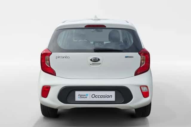 Kia Picanto (2018) thumbnail 3