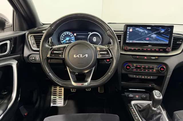 Kia Proceed (2022) thumbnail 11