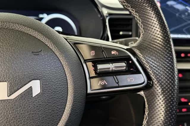 Kia Proceed (2022) thumbnail 15