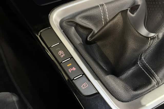 Kia Proceed (2022) thumbnail 24