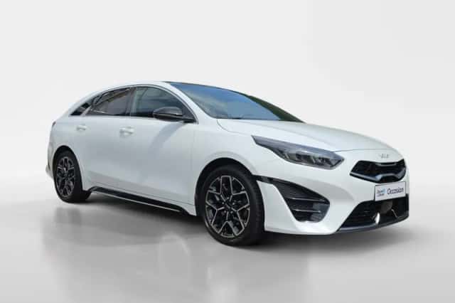 Kia Proceed (2022) thumbnail 6