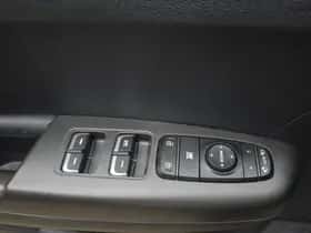 Kia Sportage (2017) thumbnail 19