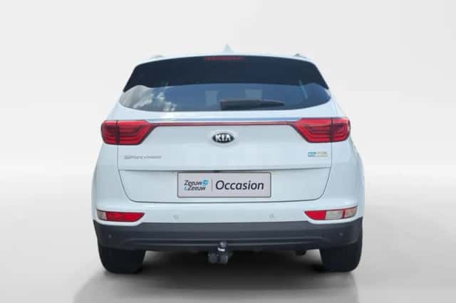 Kia Sportage (2017) thumbnail 3