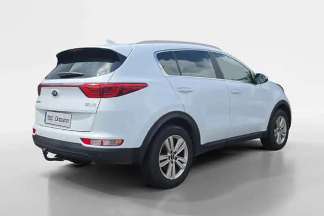 Kia Sportage (2017) thumbnail 4
