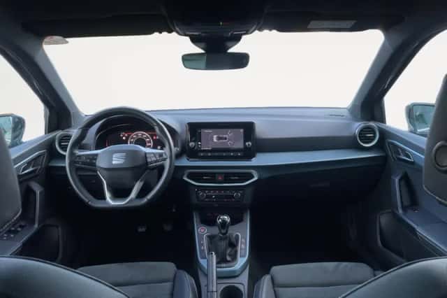 SEAT Arona (2025) thumbnail 11