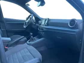 SEAT Arona (2025) thumbnail 12