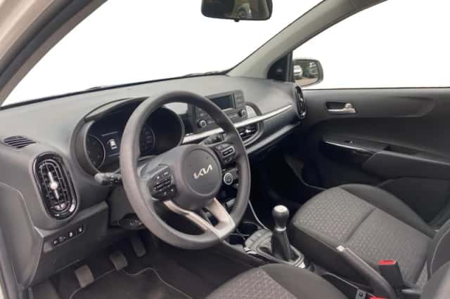 Kia Picanto (2023) thumbnail 13