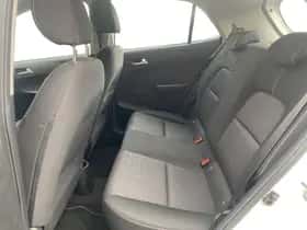 Kia Picanto (2023) thumbnail 18