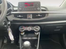 Kia Picanto (2023) thumbnail 19