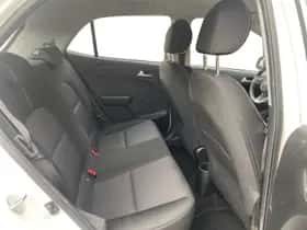 Kia Picanto (2023) thumbnail 21