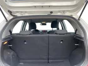 Kia Picanto (2023) thumbnail 22