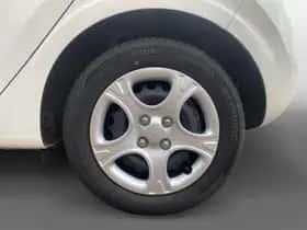 Kia Picanto (2023) thumbnail 23