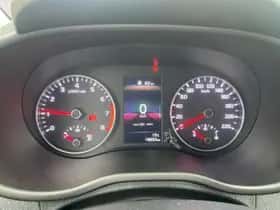 Kia Picanto (2023) thumbnail 9