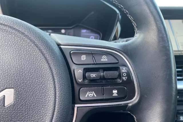 Kia Niro (2022) thumbnail 12