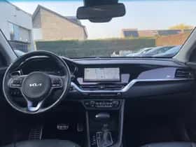 Kia Niro (2022) thumbnail 13