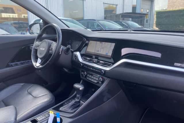 Kia Niro (2022) thumbnail 14