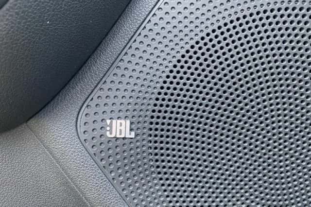 Kia Niro (2022) thumbnail 32