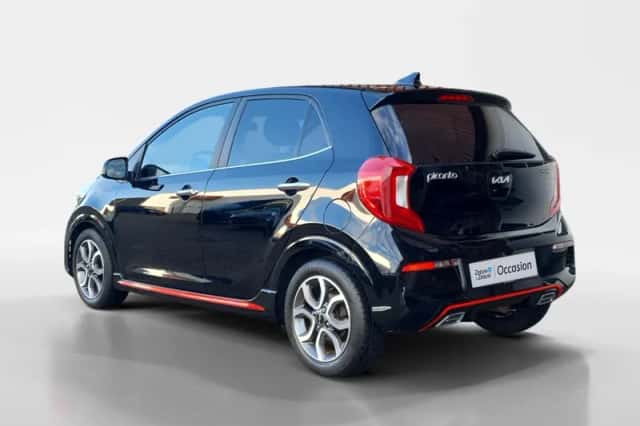 Kia Picanto (2022) thumbnail 2