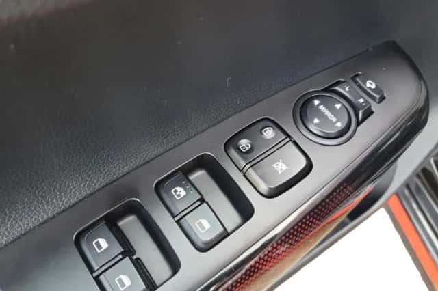 Kia Picanto (2022) thumbnail 25