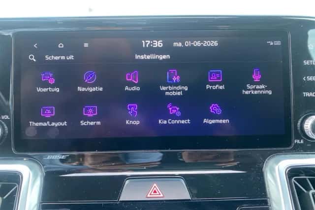 Kia Sorento (2022) thumbnail 21