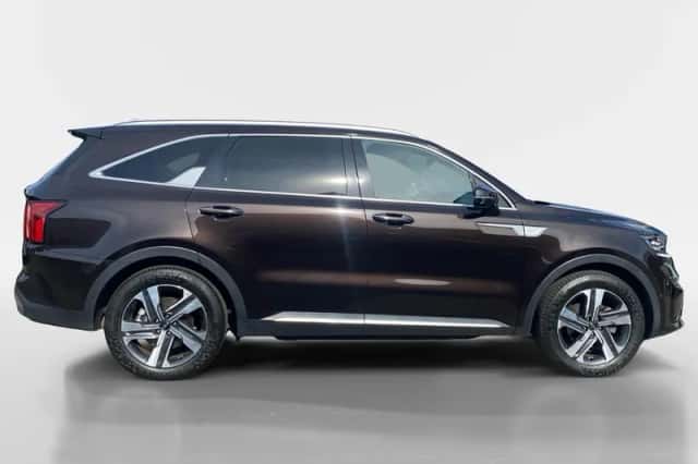 Kia Sorento (2022) thumbnail 5