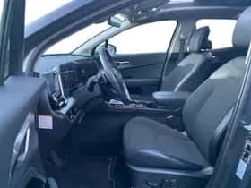 Kia Sportage (2023) thumbnail 9