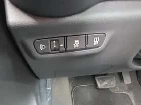 Kia Picanto (2022) thumbnail 23