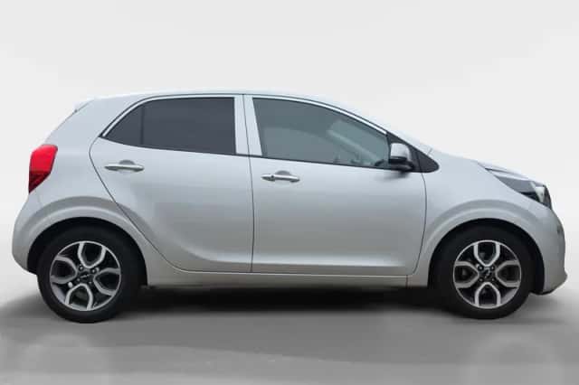 Kia Picanto (2022) thumbnail 5