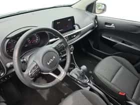 Kia Picanto (2022) thumbnail 10