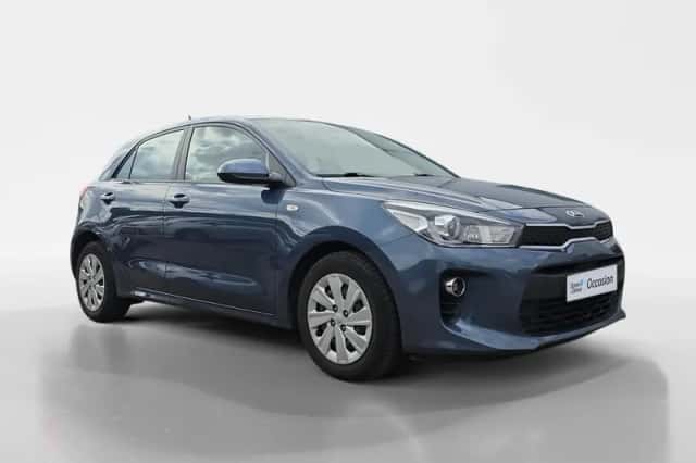 Kia Rio (2017) thumbnail 6