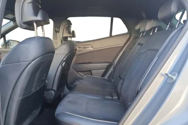 Kia Sportage (2023) thumbnail 9