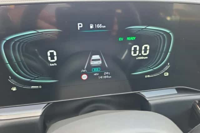 Kia Niro (2024) thumbnail 16