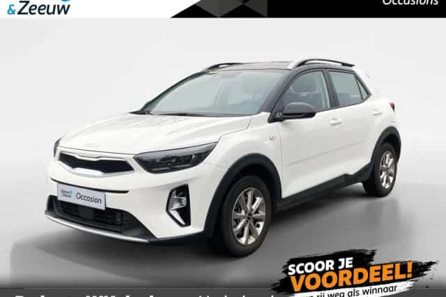 Kia Stonic (2023) thumbnail 1