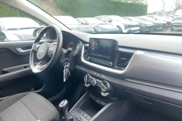 Kia Stonic (2023) thumbnail 13