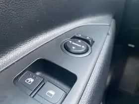 Kia Stonic (2023) thumbnail 25