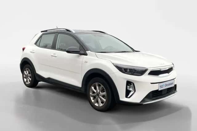 Kia Stonic (2023) thumbnail 6