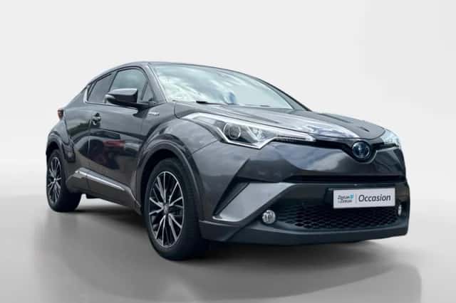 Toyota C-HR (2018) thumbnail 6