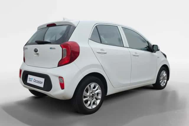 Kia Picanto (2019) thumbnail 4