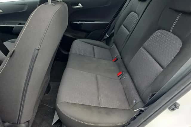Kia Picanto (2019) thumbnail 9