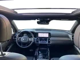 Kia Sorento (2021) thumbnail 32