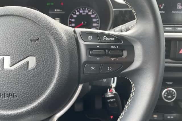 Kia Picanto (2023) thumbnail 16