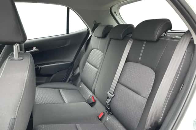 Kia Picanto (2023) thumbnail 10